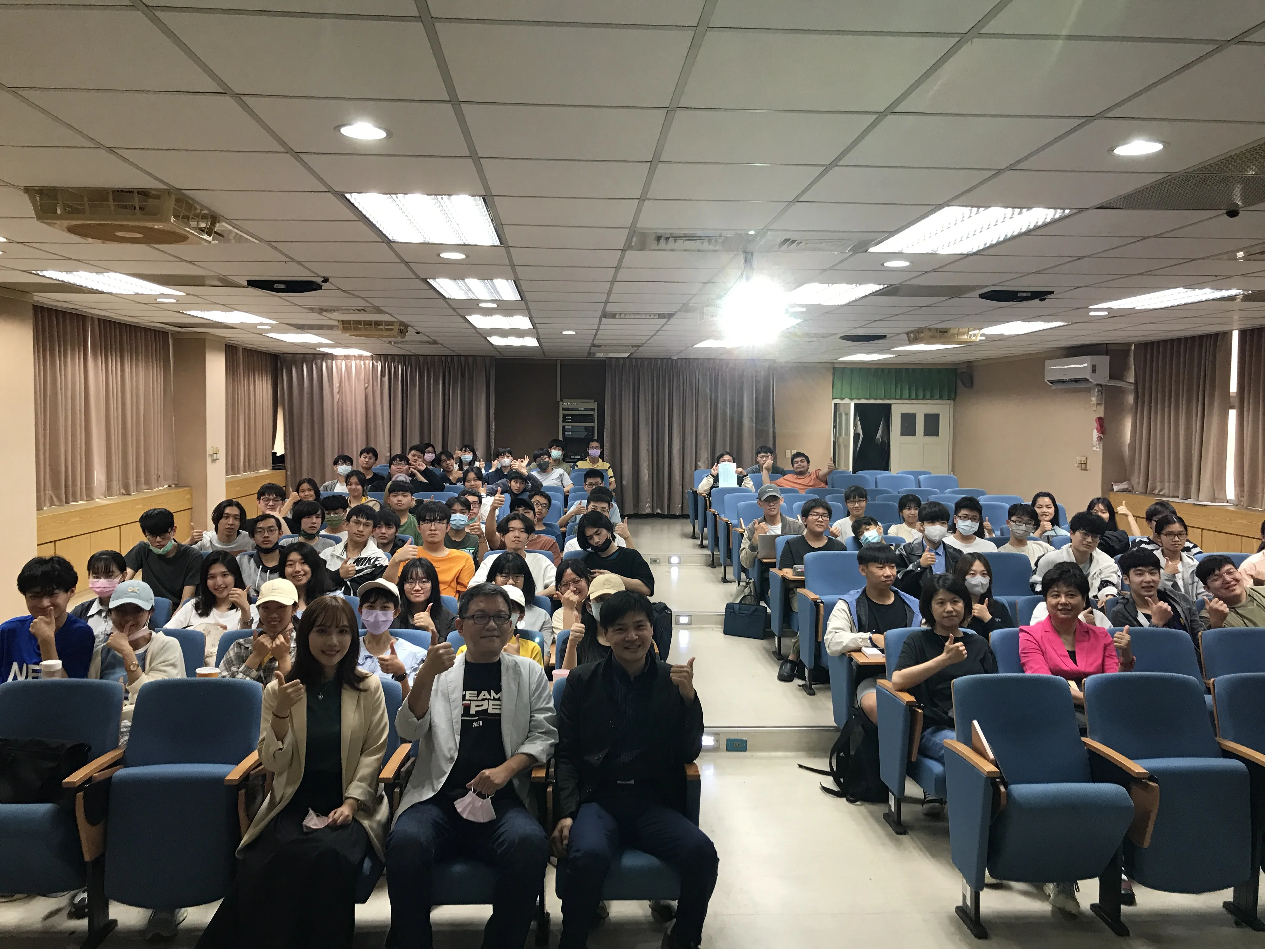 111學年度第 2學期系聯合班會(點選看更多) 第9張